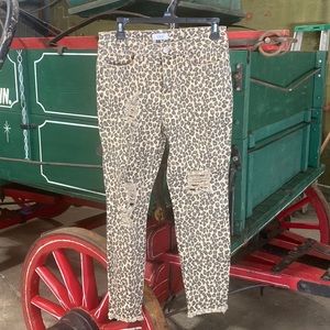 Ymi women’s leopard print casuals. Raw hem edges on legs